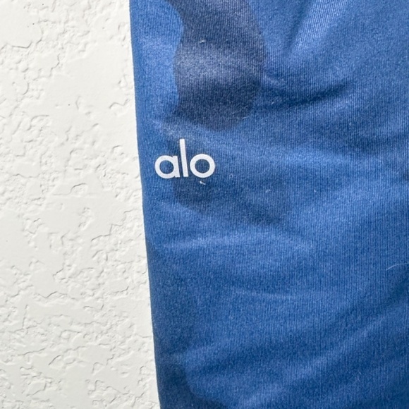 Alo High Rise Airbrush Legging Full Length Blue Shimmer Camo XXS - Picture 3 of 5